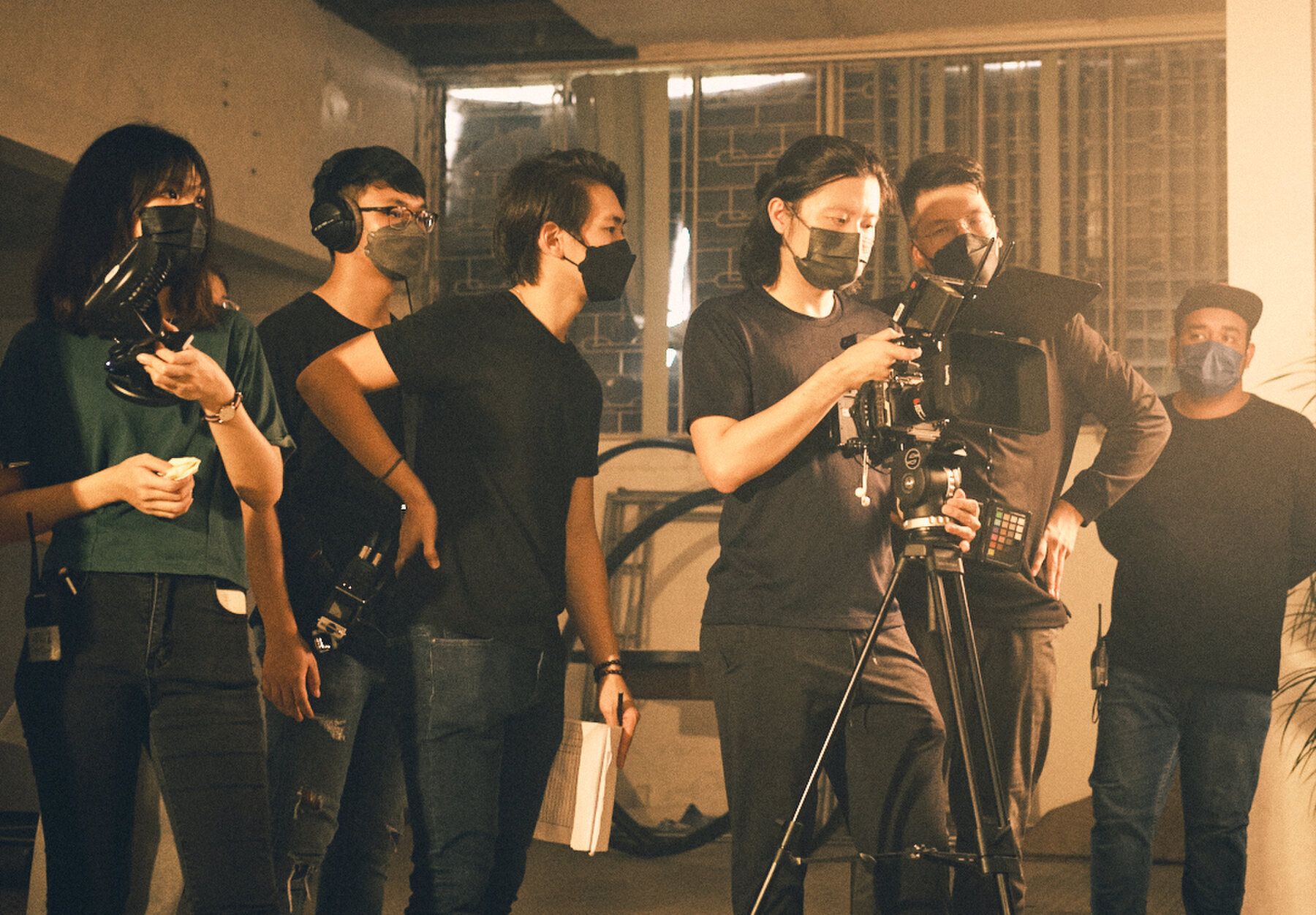 Behind the scenes on Home Is Where The Heart Is, photo 3